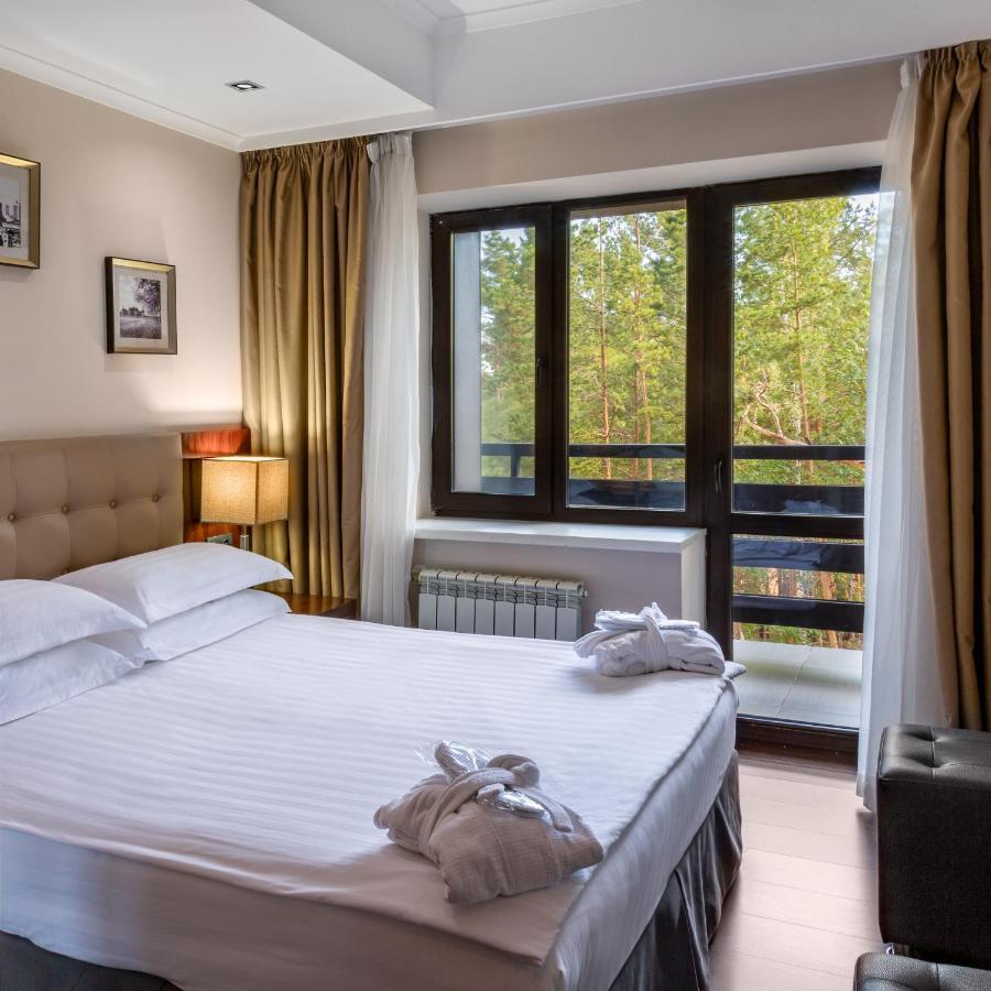 Park House Barmashino Exterior foto